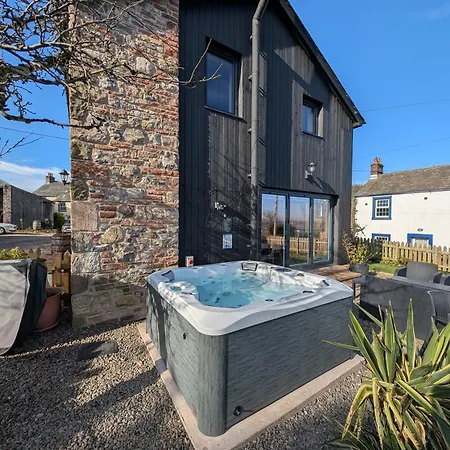 Old Brewery Barn, Ullswater, District *